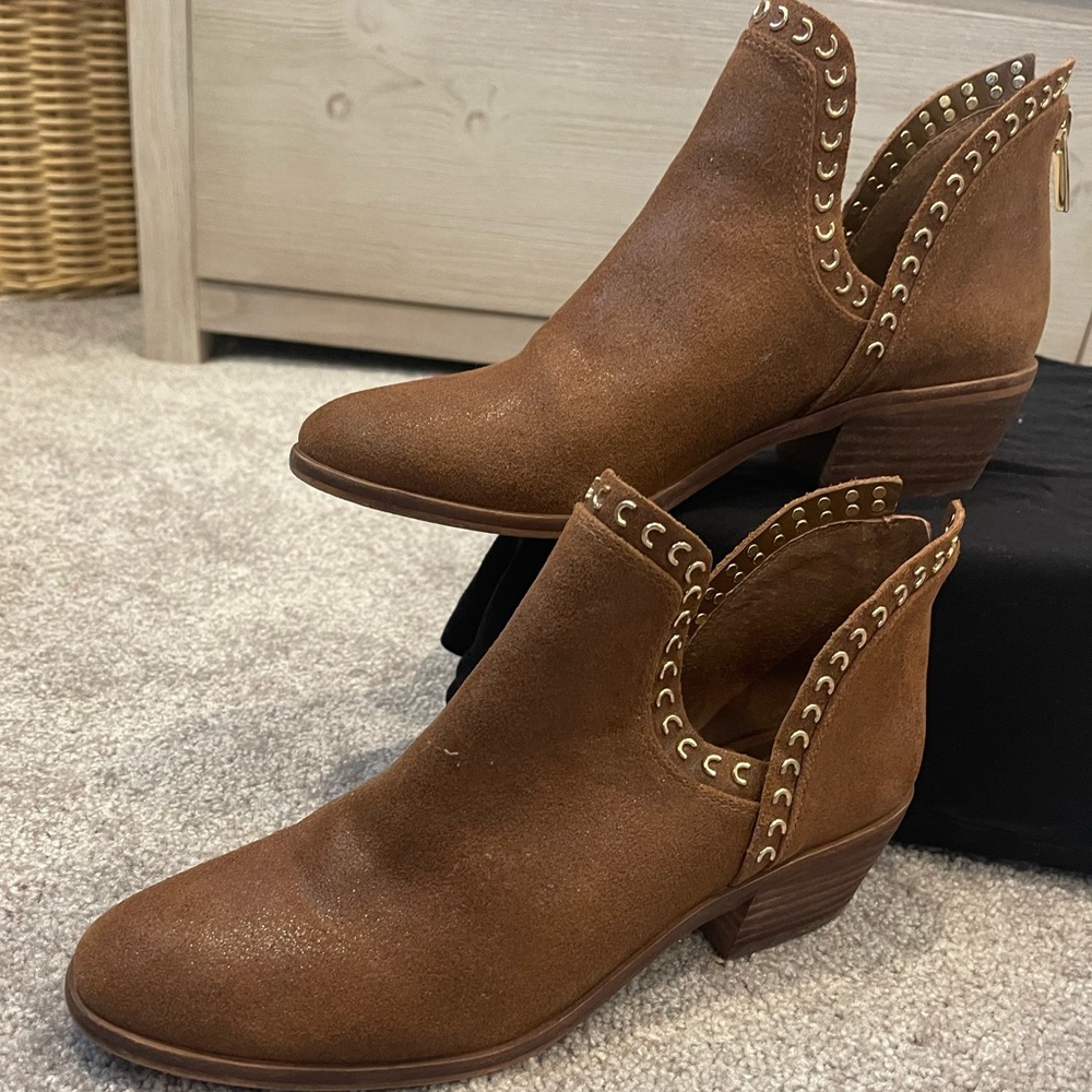 Vince Camuto Suede Bootie